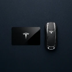 Tesla key card and smart key - Camarillo Tesla dealership and Supercharger calls