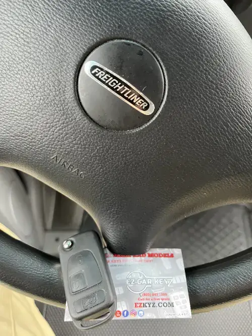 Audi Key Fob Near Truck Gear Shift Lever - EZ Car Keyz College Estates, Oxnard
