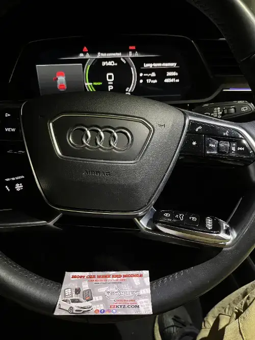 Audi Smart Key In Suv Cup Holder After Replacement - EZ Car Keyz Lang Ranch, Thousand Oaks
