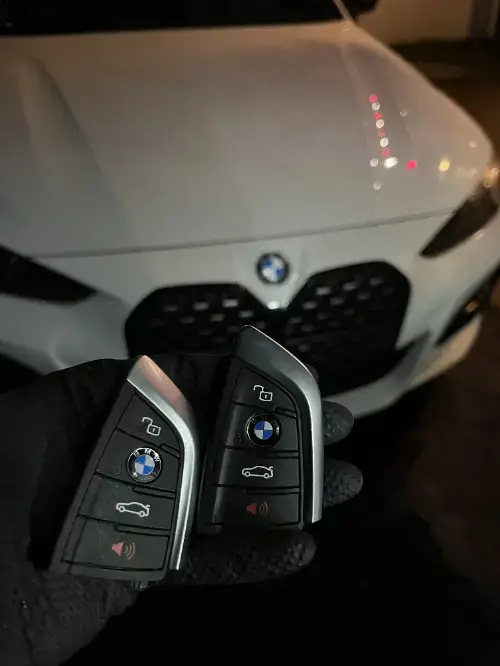 Bmw Transponder Key On Sports Car Armrest Console - EZ Car Keyz Winter Gardens, Lakeside