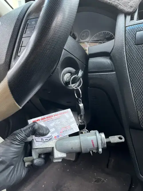 Dodge Ram Push To Start Key On Truck Gear Shift Console - EZ Car Keyz Premium Outlets Area, Camarillo