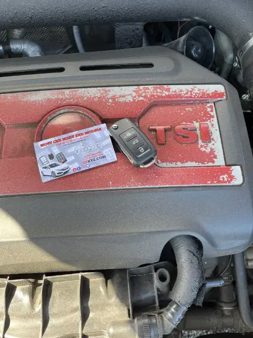 Freightliner Flip Key On Luxury Suv Dashboard After Completion - EZ Car Keyz College Estates, Oxnard