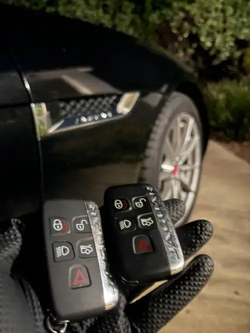 Lincoln Transponder Key On Luxury Car Steering Wheel - EZ Car Keyz Downtown La Mesa, La Mesa