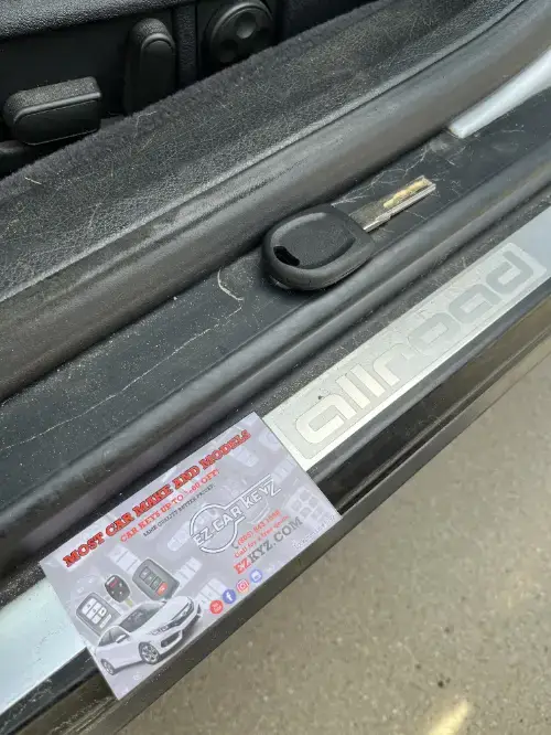 Toyota Remote Head Key On Truck Steering Wheel - EZ Car Keyz Mountain Meadows, Moorpark