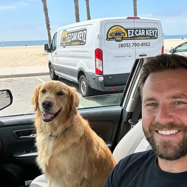 Car key replacement service for SUV near Port Hueneme, Ventura County