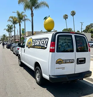 EZ Car Keyz mobile van on Broadway in Lemon Grove
