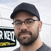 EZ Car Keyz locksmith ready to help in Garden Road Area