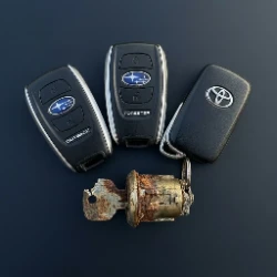 Smart keys and ignition tools along the daily Ventura 101 service route