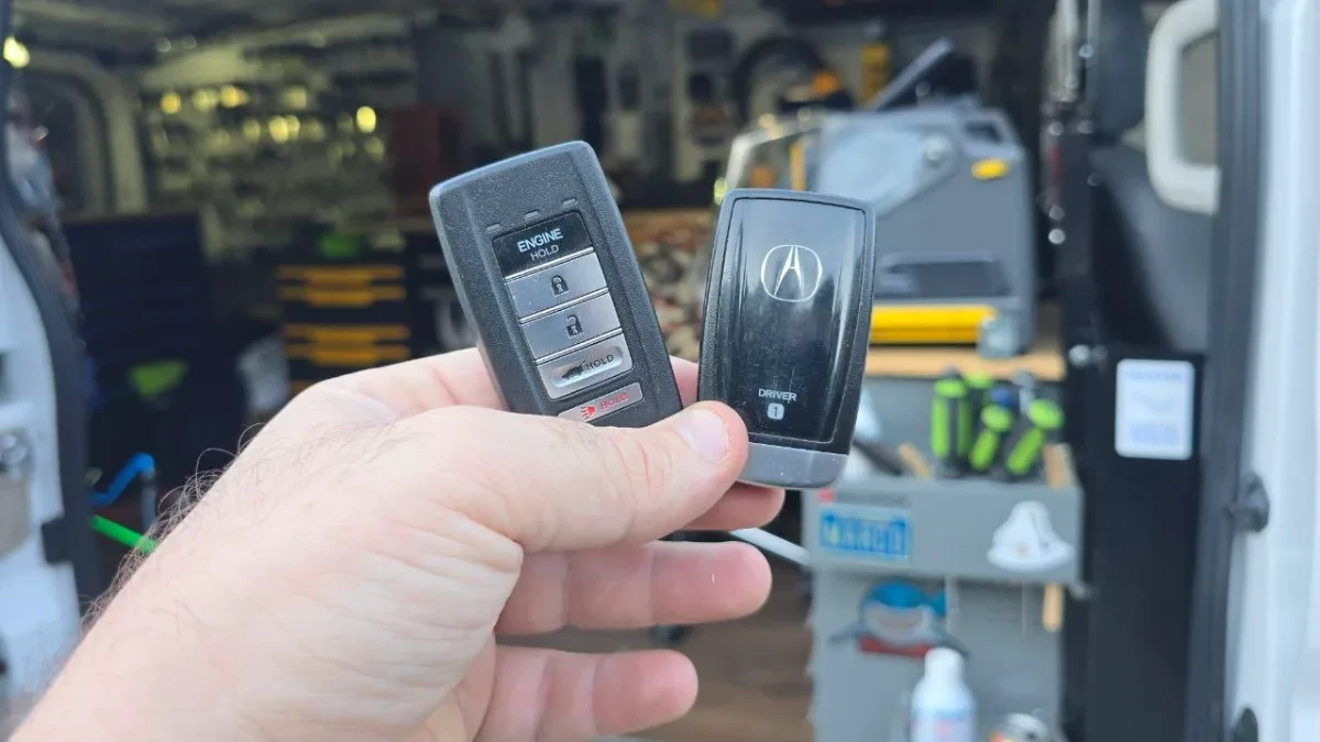 On-site 2023 Acura MDX car key programming in Fallbrook CA