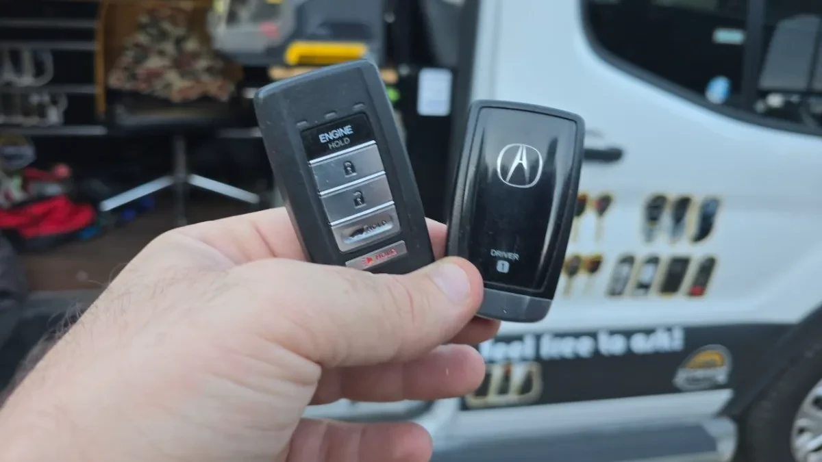 Same-day 2001 Acura RL key replacement in Fallbrook CA