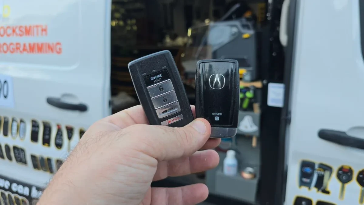 Mobile 1997 Acura TL key replacement at your location in Ramona CA