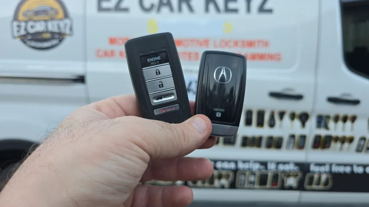 On-site 2004 Acura TL car key programming in Encinitas CA