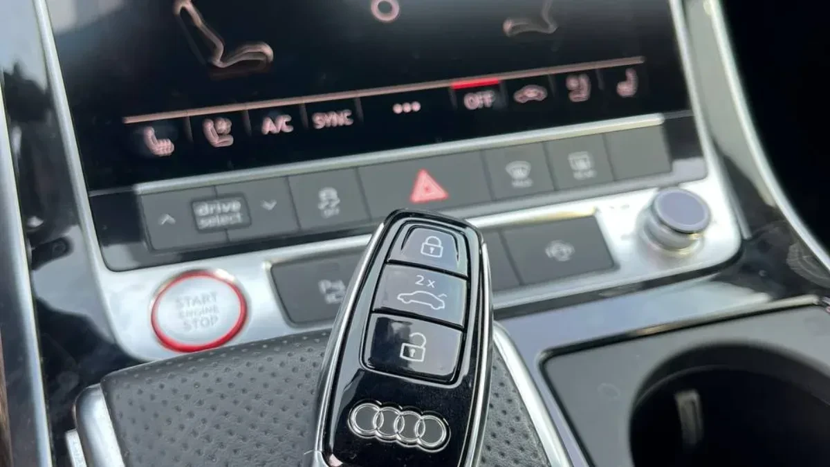 Certified auto locksmith servicing 2008 Audi A4 in Alpine CA