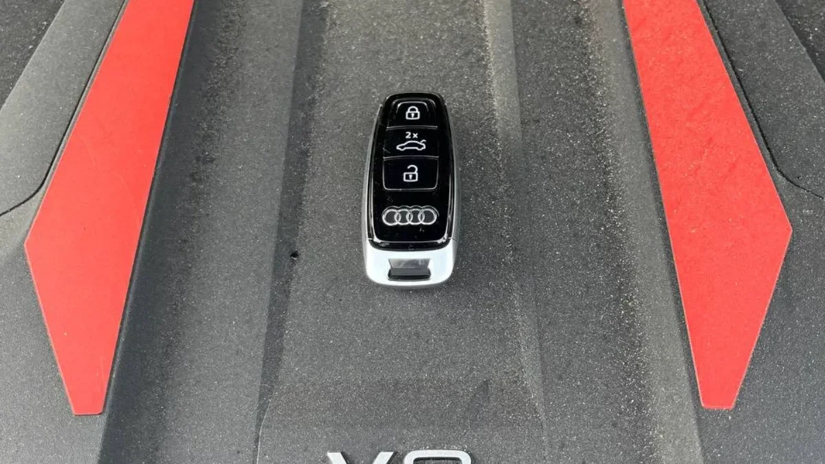 Mobile 2007 Audi S4 key replacement at your location in Ramona CA