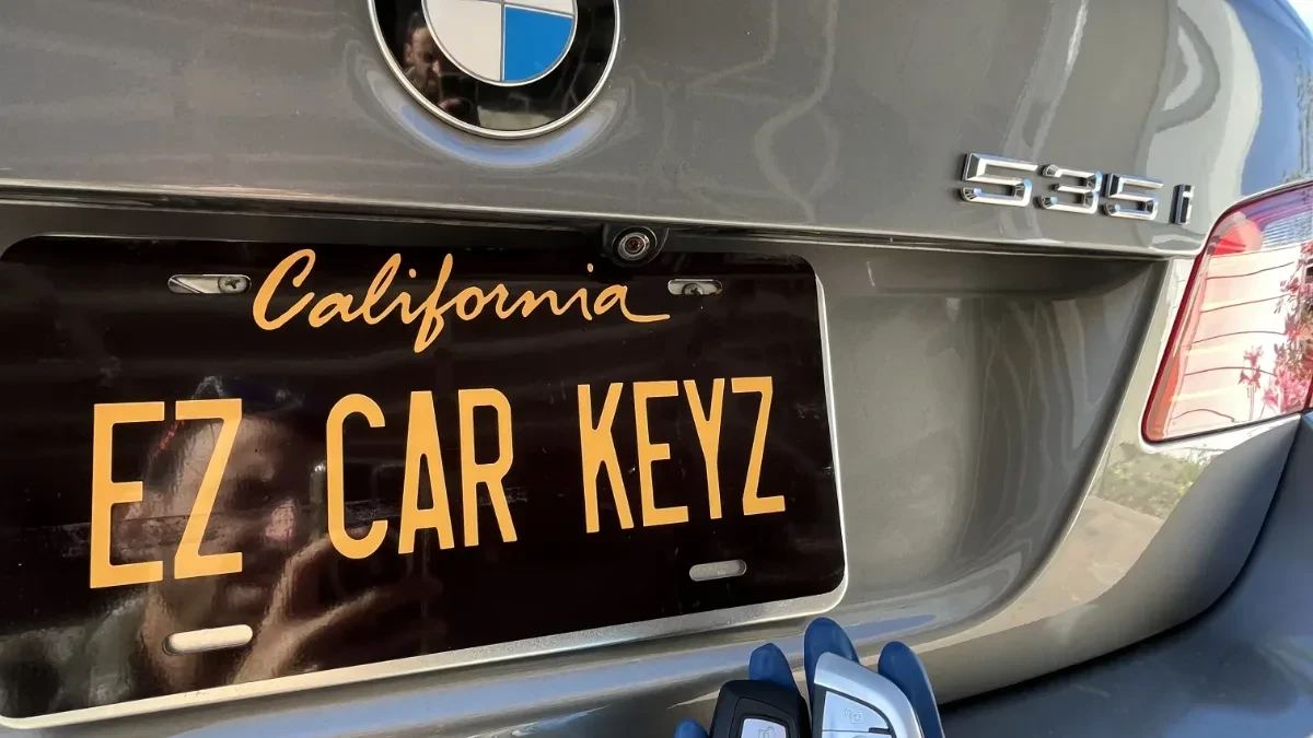Insured mobile locksmith working on 1999 BMW M3 in San Marcos CA