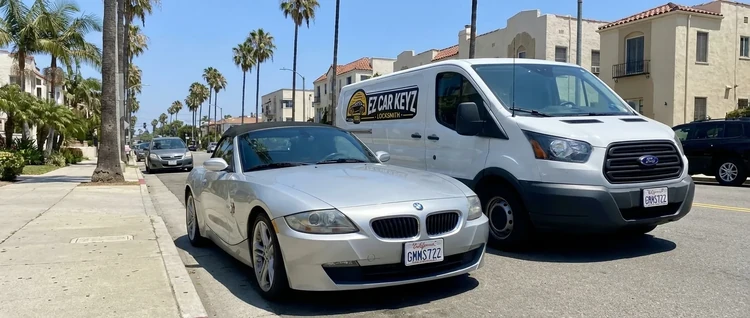 BMW Z4 mobile car key service by EZ Car Keyz in San Diego County