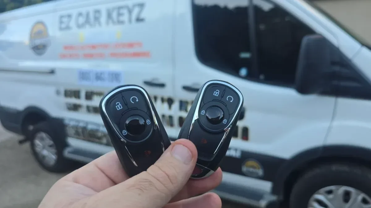 Mobile 2008 Buick Lacrosse key replacement at your location in Del Mar CA
