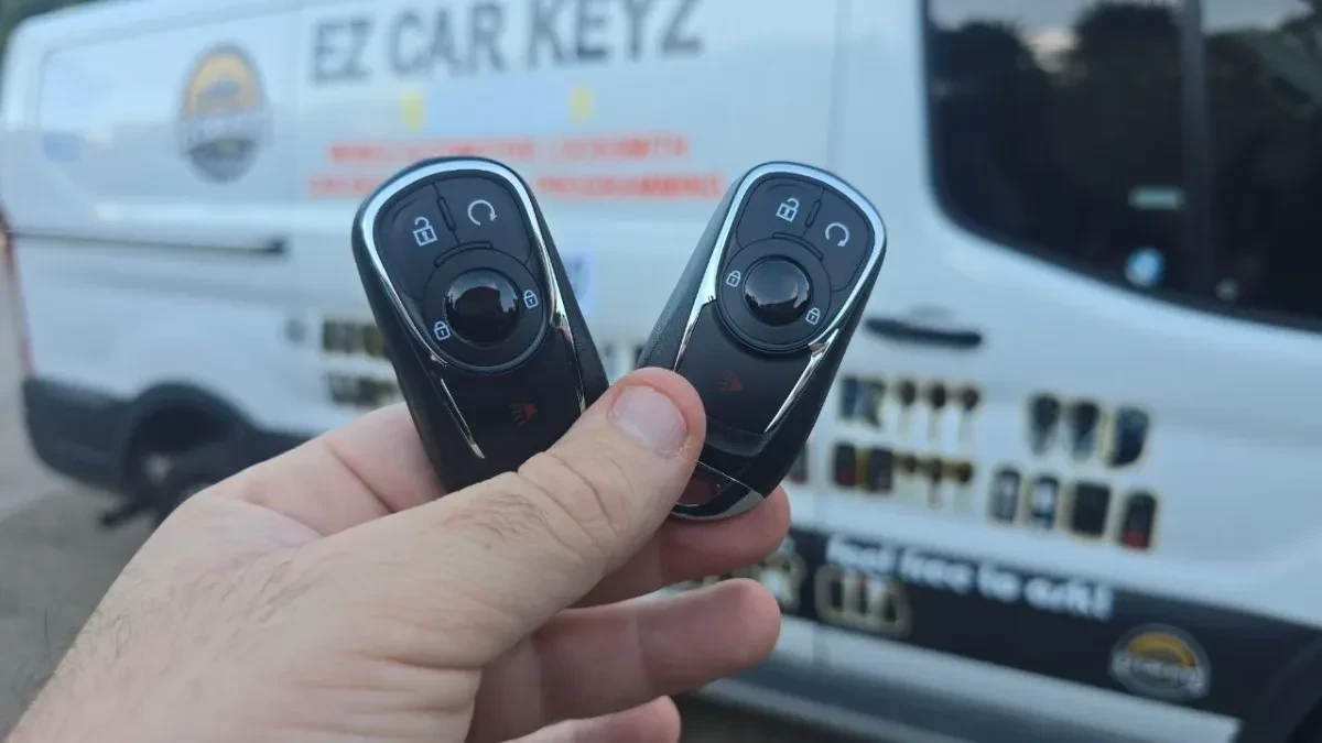 Certified auto locksmith servicing 1995 Buick Lesabre in Oceanside CA