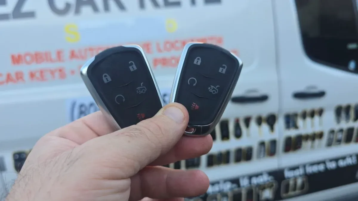 Licensed locksmith replacing 2006 Cadillac CTS key in Vista CA