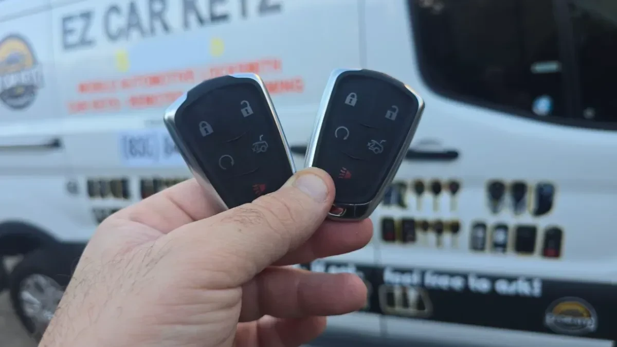 Certified auto locksmith servicing 2008 Cadillac CTS in Solana Beach CA