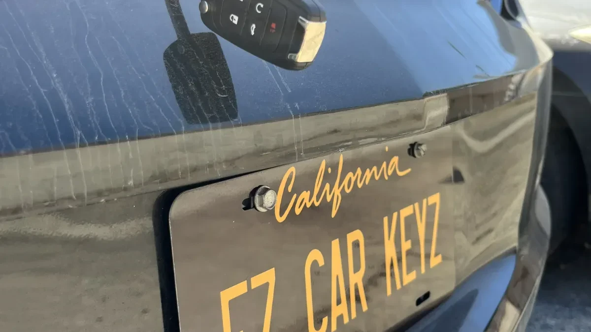 Low cost 2000 Chevrolet S-10 car key service by EZ Car Keyz San Diego CA
