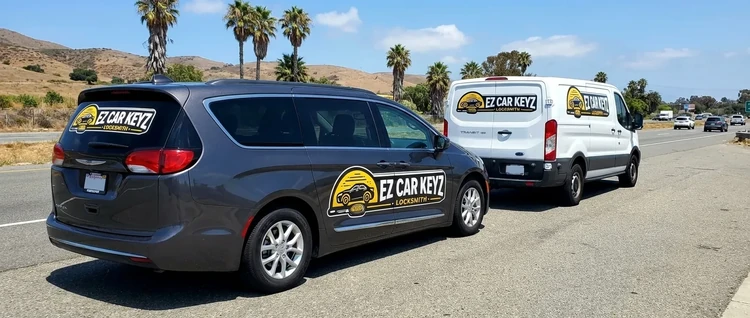 Chrysler Pacifica mobile car key service by EZ Car Keyz in San Diego County
