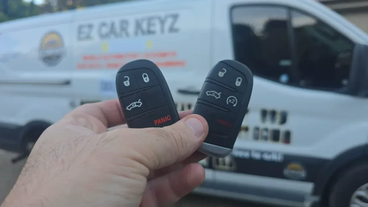 Licensed locksmith replacing 1998 Dodge Intrepid key in Lakeside CA