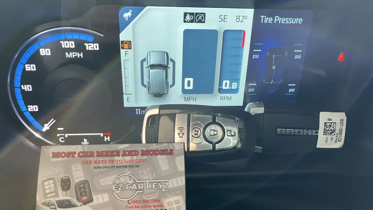 Emergency 2012 Ford Taurus car key service in Rancho Bernardo CA