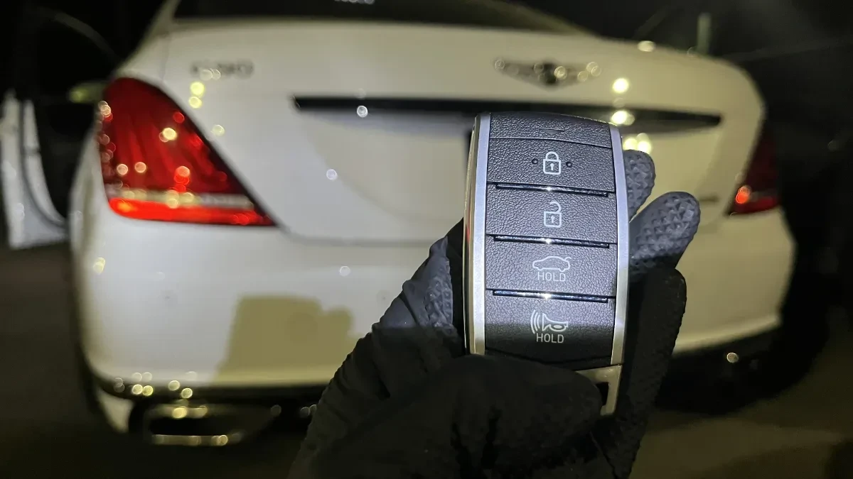 Lost 2024 Genesis Gv70 key replacement by EZ Car Keyz in Coronado CA