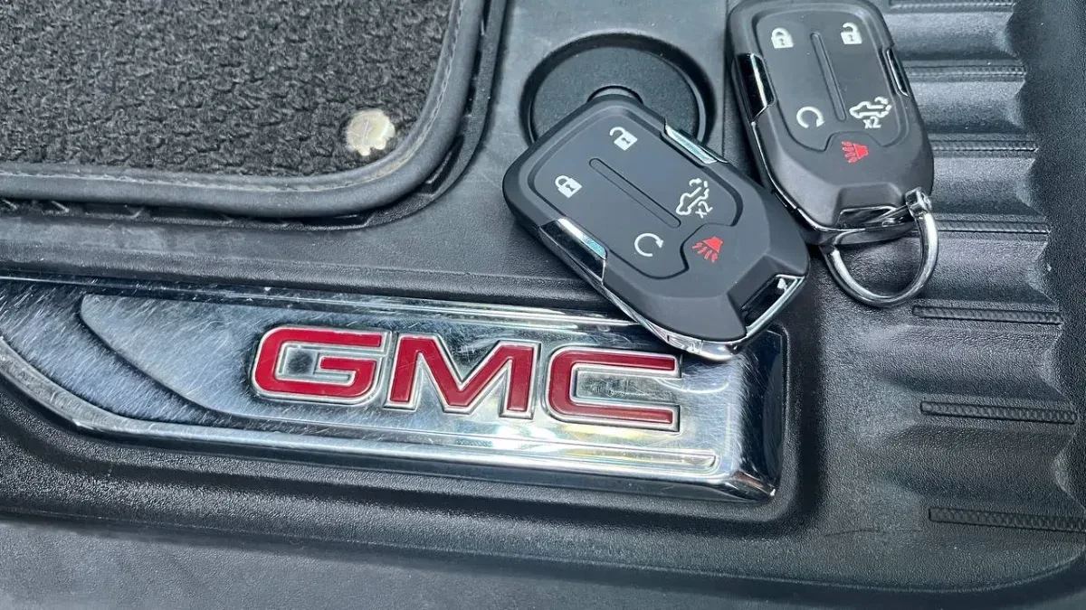 Affordable 2009 GMC Envoy key replacement by EZ Car Keyz in Rancho Santa Fe CA