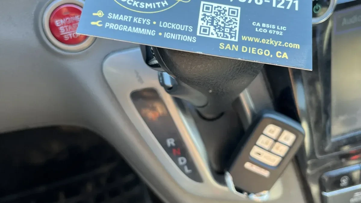 Certified auto locksmith servicing 2014 Honda Civic in Oceanside CA