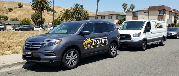 Honda Pilot mobile car key service by EZ Car Keyz in San Diego County