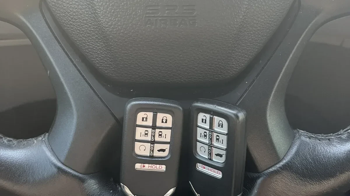On-site 2006 Honda Ridgeline car key programming in Alpine CA