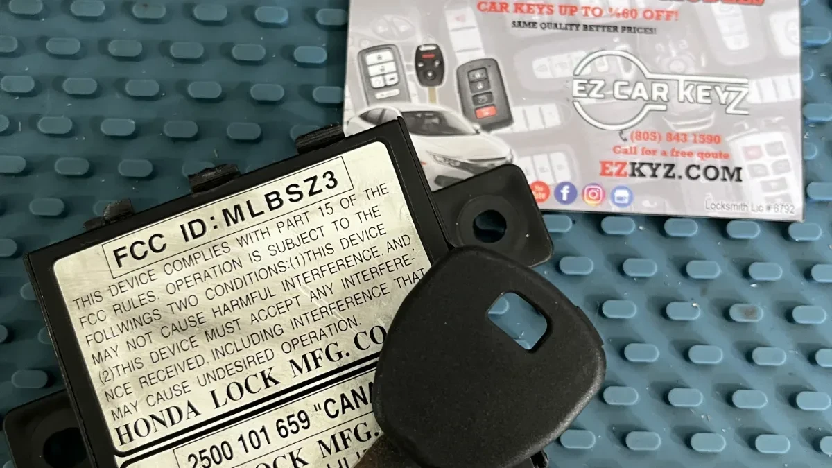 Emergency 2015 Honda Ridgeline car key service in Solana Beach CA