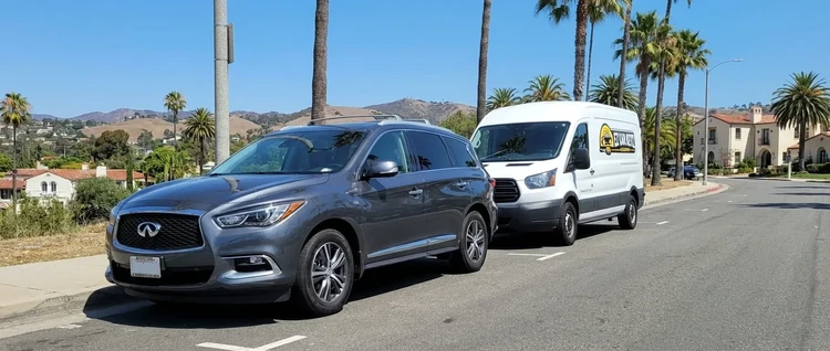 Infiniti QX60 mobile car key service by EZ Car Keyz in San Diego County