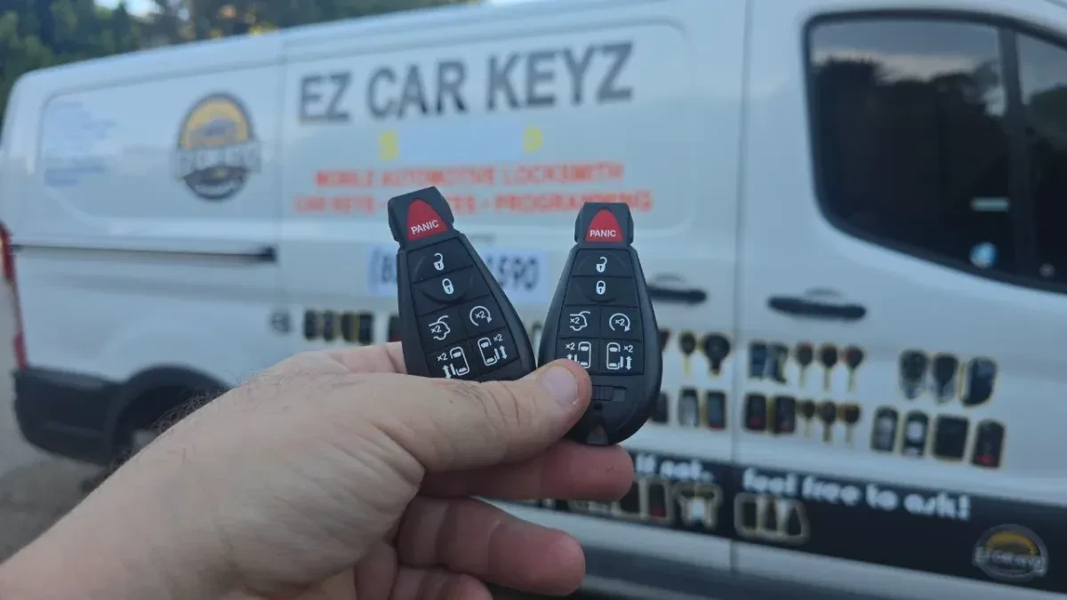 2013 Jeep Cherokee key replaced in your driveway in Solana Beach CA