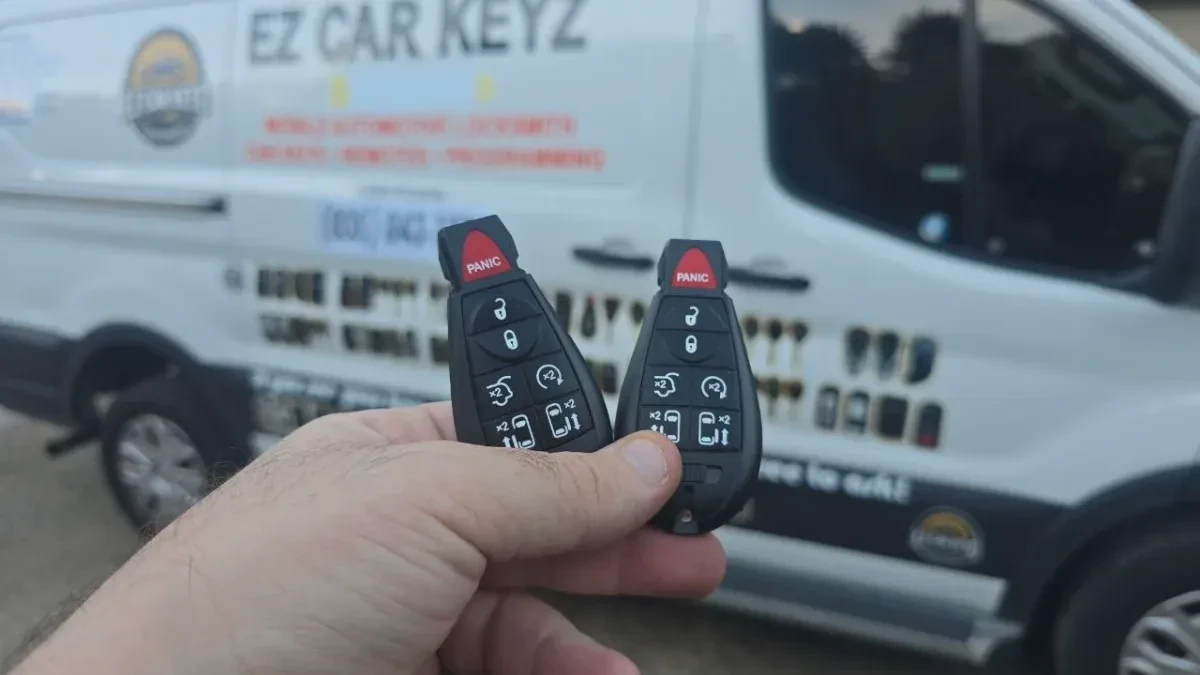 On-site 2018 Jeep Grand Cherokee car key programming in San Marcos CA