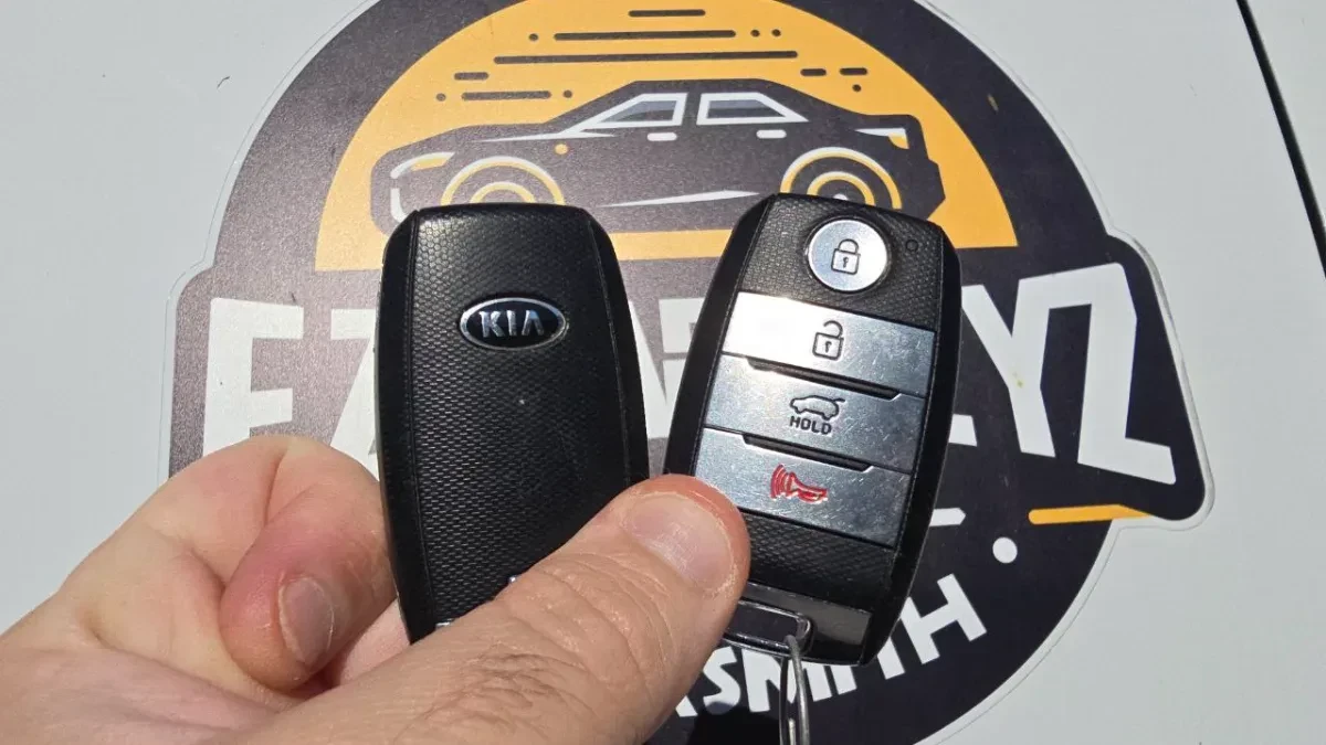 Licensed locksmith replacing 2002 Kia Sedona key in Otay Mesa CA