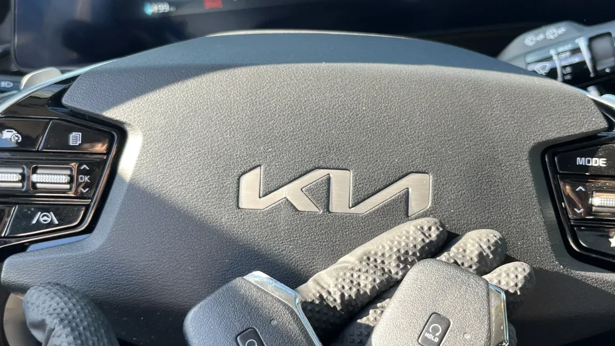Emergency 2012 Kia Sorento car key service in Chula Vista CA