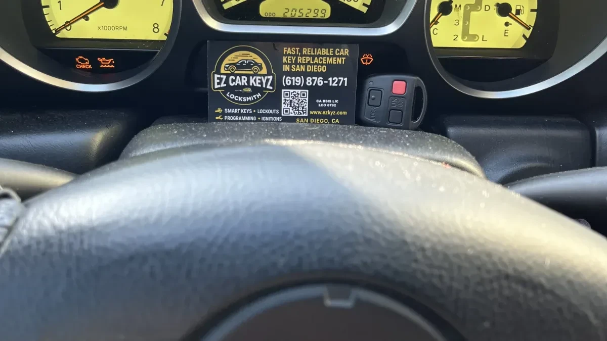 Same-day 2001 Lexus ES key replacement in Coronado CA