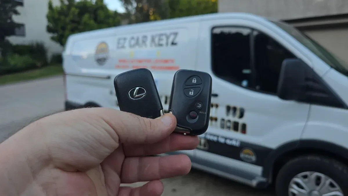 Low cost 2002 Lexus LS car key service by EZ Car Keyz Otay Mesa CA