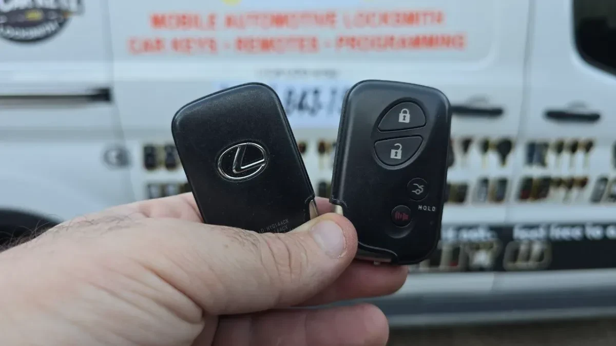 Same-day 1998 Lexus LX key replacement in Lakeside CA