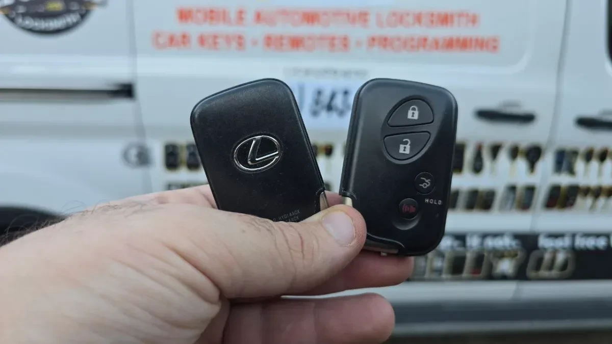 Same-day 2004 Lexus LX key replacement in Santee CA