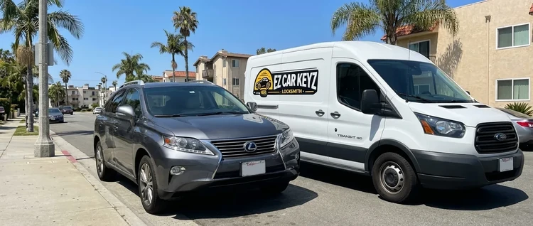 Lexus RX mobile car key service by EZ Car Keyz in San Diego County