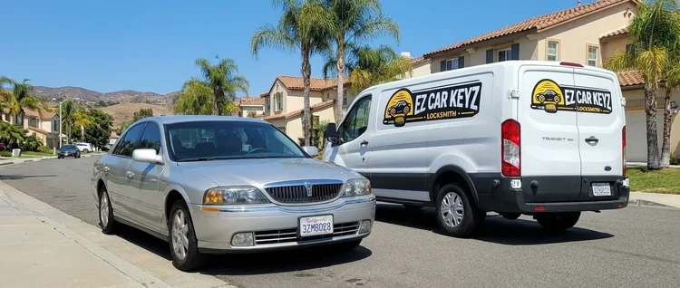 Lincoln LS mobile car key service by EZ Car Keyz in San Diego County