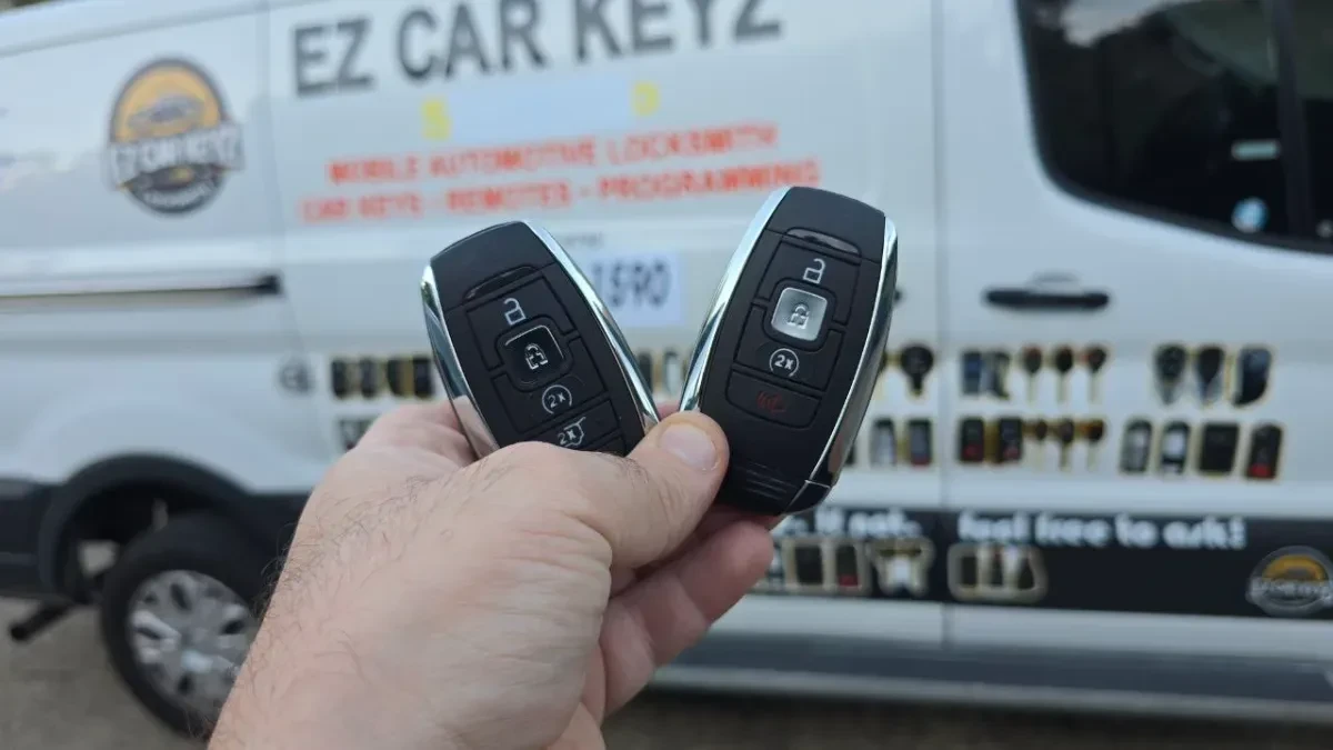 Quick turnaround 2011 Lincoln Navigator car key by EZ Car Keyz in Santee CA