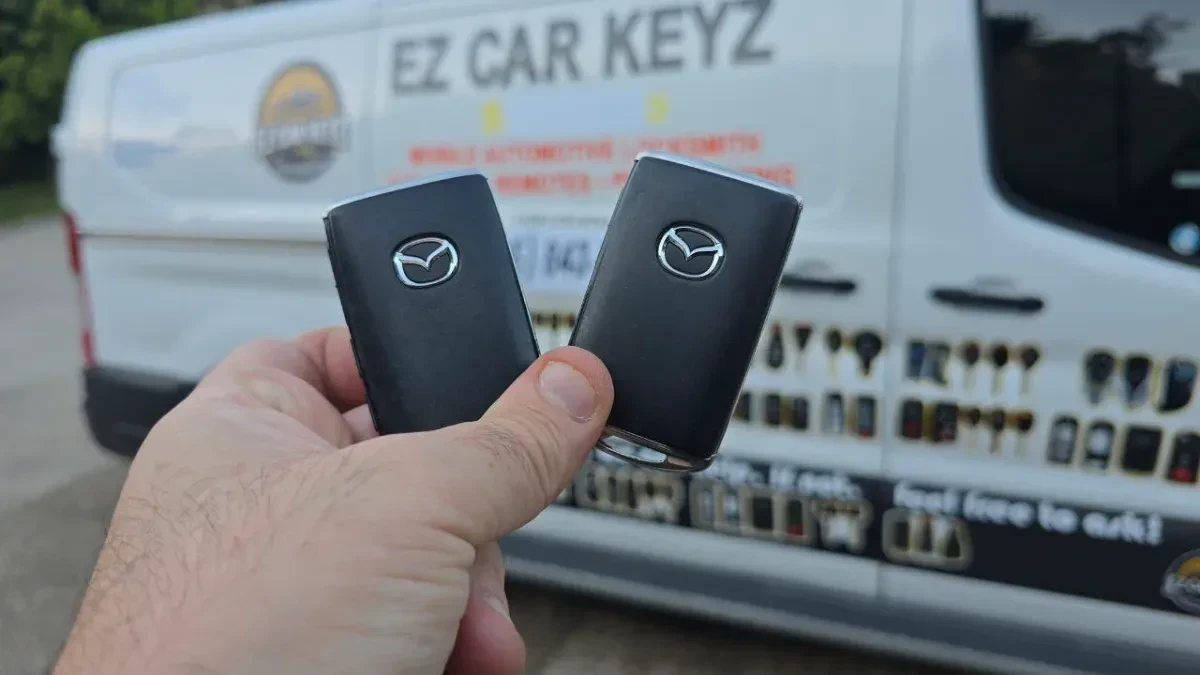 Lost 1998 Mazda MPV key replacement by EZ Car Keyz in La Mesa CA