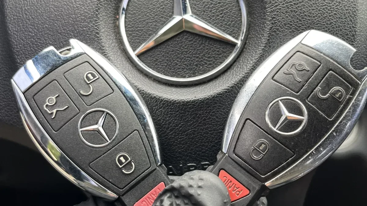 Low cost 1999 Mercedes-Benz S-Class car key service by EZ Car Keyz Santee CA