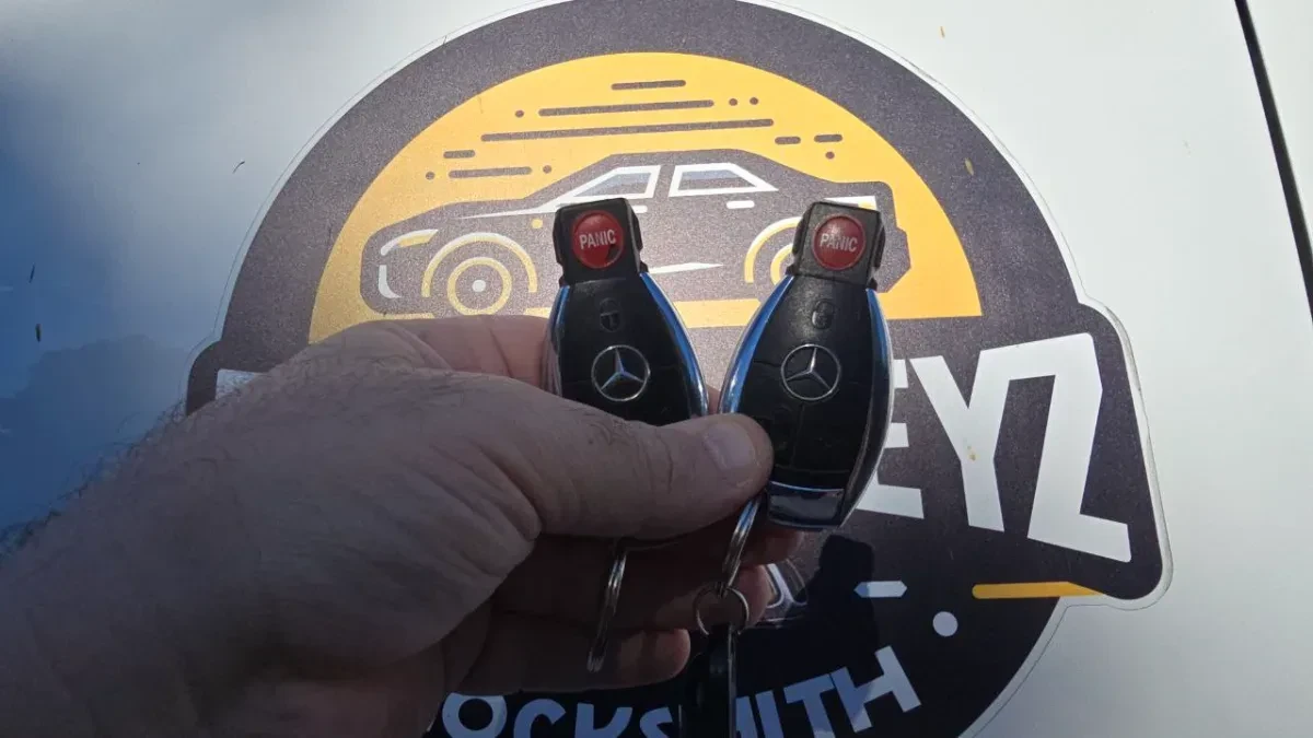 2009 Mercedes-Benz SL Affordable Key Replacement - EZ Car Keyz Rancho Santa Fe Lost 2009 Mercedes-Benz SL key replacement by EZ Car Keyz in Rancho Santa Fe CA