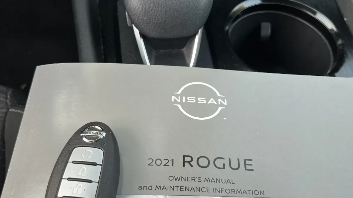 Certified auto locksmith servicing 2011 Nissan Leaf in Carlsbad CA